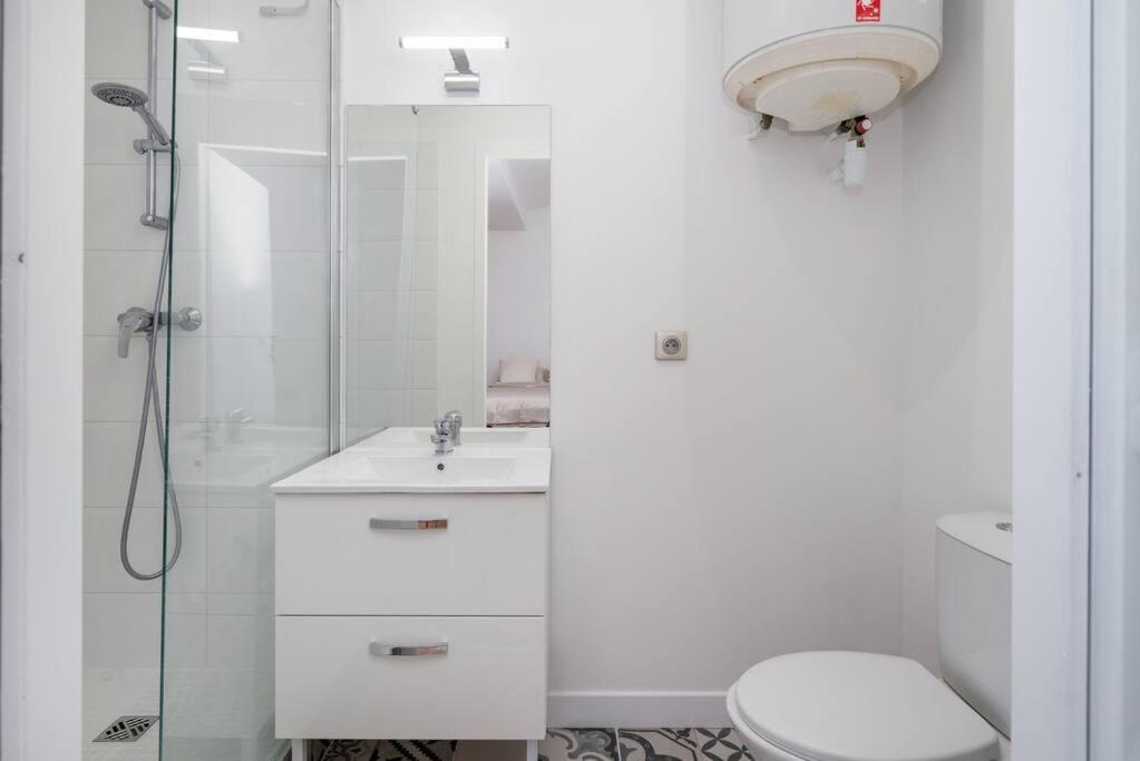 Lumignons Lyonnais - Doua Apartment Вильорбан Екстериор снимка