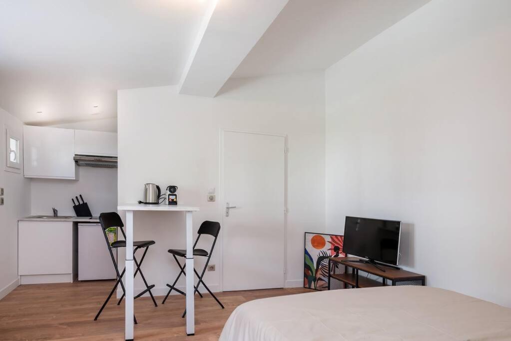 Lumignons Lyonnais - Doua Apartment Вильорбан Екстериор снимка