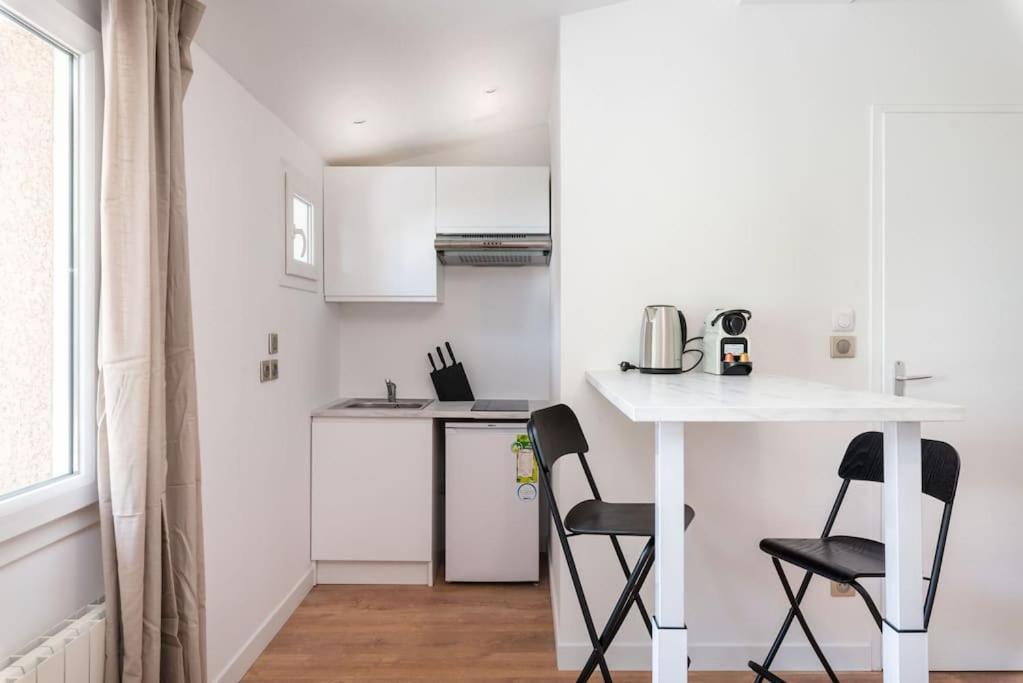 Lumignons Lyonnais - Doua Apartment Вильорбан Екстериор снимка